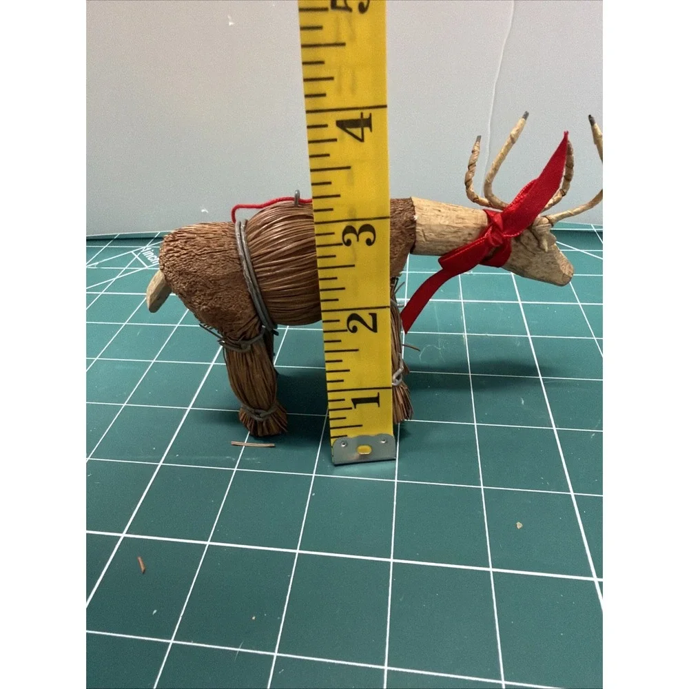 Vintage Handmade Deer Christmas Ornament Wood Wicker‎ Straw Holiday Decor